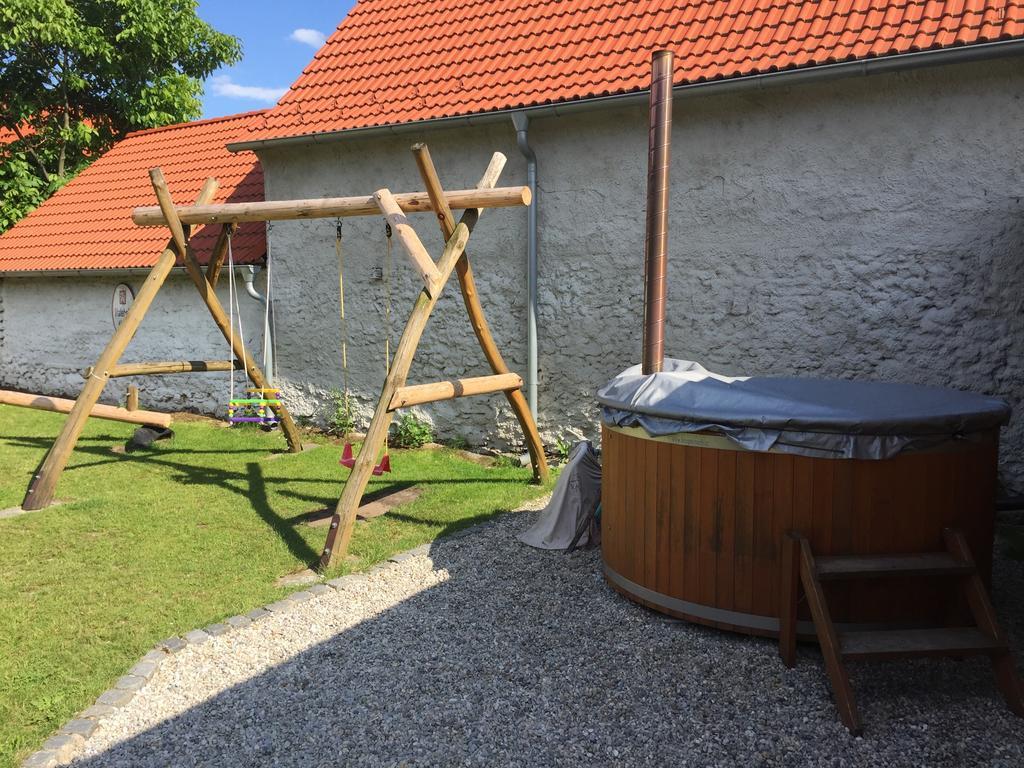 Statek 3 - Wellness & Spa Hotel Hluboka nad Vltavou Luaran gambar
