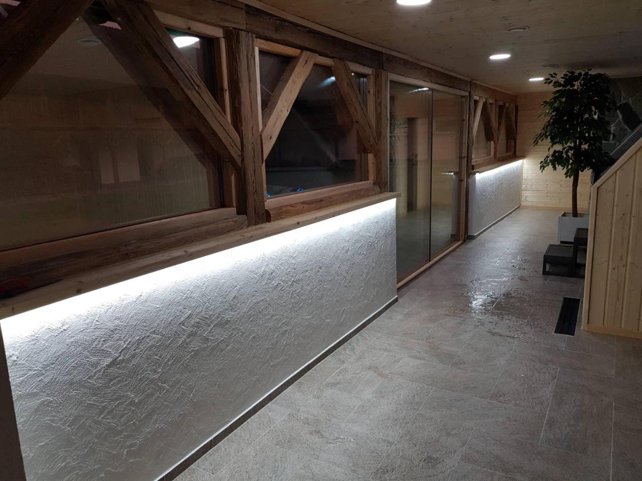 Statek 3 - Wellness & Spa Hotel Hluboka nad Vltavou Luaran gambar