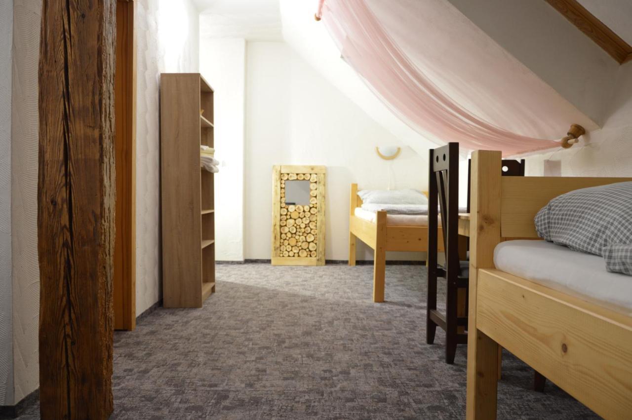 Statek 3 - Wellness & Spa Hotel Hluboka nad Vltavou Luaran gambar
