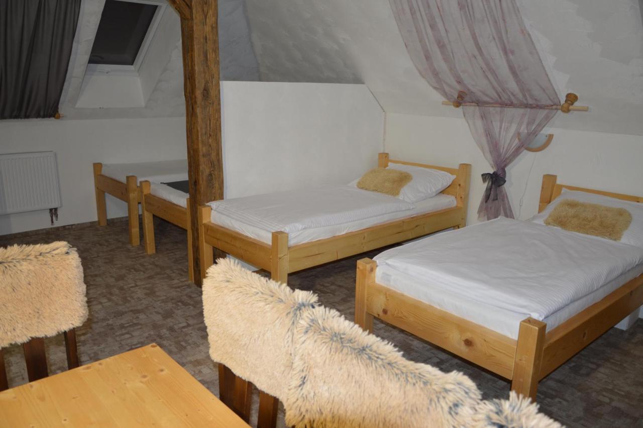 Statek 3 - Wellness & Spa Hotel Hluboka nad Vltavou Luaran gambar